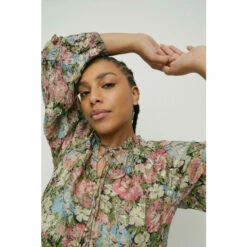 Warehouse Plus Size Sparkle Tie Neck Frill Mini Dress In Floral For Female -Warehouse Sales Store unnamed file 1385