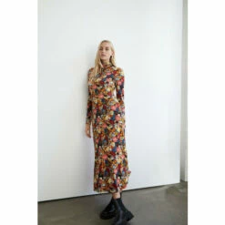 Warehouse Petite Floral Print Roll Neck Long Sleeve Midi Dress For Female -Warehouse Sales Store unnamed file 1577