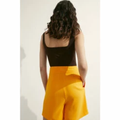 Warehouse Petite Fluid Tailored City Short For Female -Warehouse Sales Store unnamed file 1651