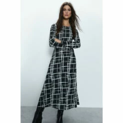Warehouse Printed Funnel Neck Midi Dress For Female -Warehouse Sales Store unnamed file 1964