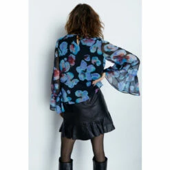 Warehouse Floral Flute Sleeve Chiffon Blouse For Female -Warehouse Sales Store unnamed file 1969