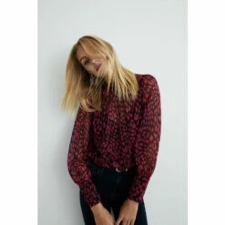 Warehouse Recycled Polyester Animal High Neck Blouse For Female -Warehouse Sales Store unnamed file 2101