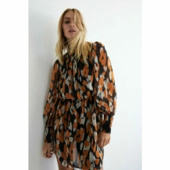 Warehouse Recycled Polyester High Neck Flippy Dress In Animal For Female -Warehouse Sales Store unnamed file 2425
