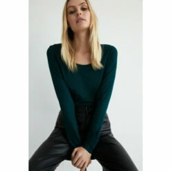 Warehouse Scoop Neck Long Sleeve Top For Female -Warehouse Sales Store unnamed file 247