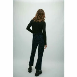 Warehouse WH X William Morris Society Denim Velvet Floral Jeans For Female 9 Warehouse WH X William Morris Society Denim Velvet Floral Jeans For Female -Warehouse Sales Store unnamed file 2589