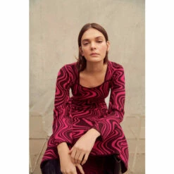 Warehouse Warped Jacquard Knit Midi Dress For Female -Warehouse Sales Store unnamed file 2832