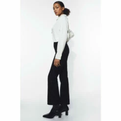 Warehouse Denim Velvet Flocked Animal Jeans For Female 9 Warehouse Denim Velvet Flocked Animal Jeans For Female -Warehouse Sales Store unnamed file 2919