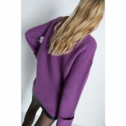Warehouse Premium 100% Merino Wool Turn Up Cuff Jumper For Female -Warehouse Sales Store unnamed file 3223
