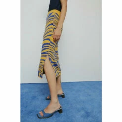 Warehouse Tiger Jacquard Knit Midi Skirt For Female -Warehouse Sales Store unnamed file 3310