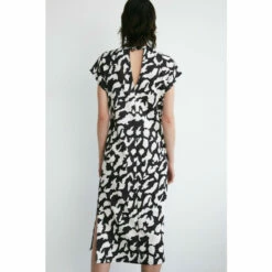 Warehouse Abstract Twist Neck Jersey Crepe Midi Dress For Female -Warehouse Sales Store unnamed file 3850