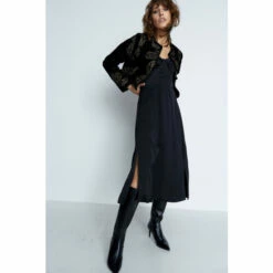 Warehouse Split Pleat Detail Relaxed Midi Skirt For Female -Warehouse Sales Store unnamed file 4116