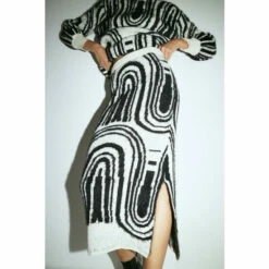 Warehouse Swirl Textured Midi Knit Skirt For Female