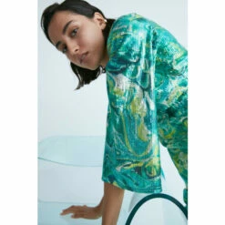 Warehouse WH X Kimberley Burrows Printed Sequin Co-ord Top For Female -Warehouse Sales Store unnamed file 4356