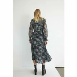 Warehouse Recycle Polyester Animal Pleated Midi Dress For Female -Warehouse Sales Store unnamed file 4693