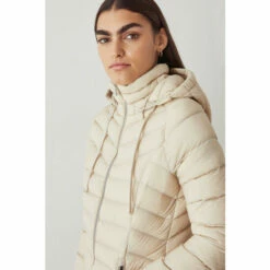 Warehouse Lightweight Short Packable Padded Jacket For Female 13 Warehouse Lightweight Short Packable Padded Jacket For Female -Warehouse Sales Store unnamed file 479