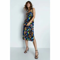 Warehouse Printed Velvet Strappy Cross Back Midi Dress For Female -Warehouse Sales Store unnamed file 4858