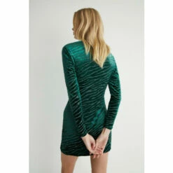 Warehouse Petite Velvet Burnout Ruched Keyhole Mini Dress For Female -Warehouse Sales Store unnamed file 4952