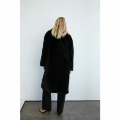 Warehouse Glossy Fur Coat For Female -Warehouse Sales Store unnamed file 534