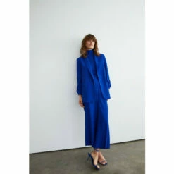 Warehouse Relaxed Roll Sleeve Edge To Edge Blazer For Female -Warehouse Sales Store unnamed file 655