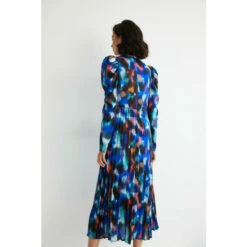Warehouse Abstract Pleated Puff Sleeve Maxi Dress For Female -Warehouse Sales Store unnamed file 834